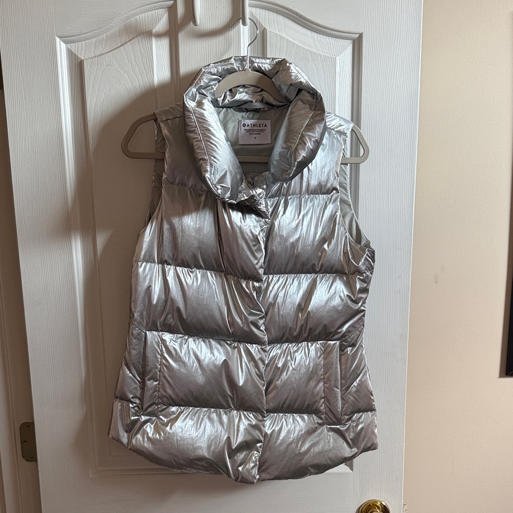 Athleta Metallic Silver Puffer Vest